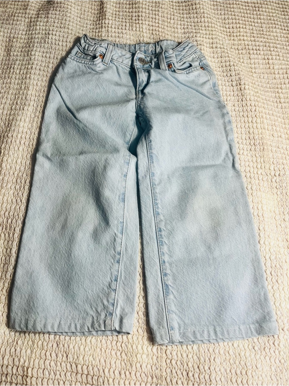 Cat & Jack Light Wash Wide-Leg Jeans - Pale Blue